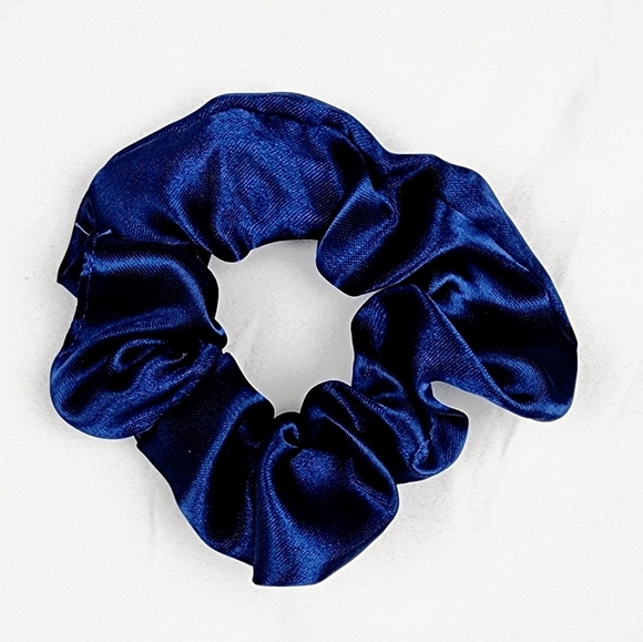 4 FOR $16 🔥Blue Satin Scrunchie Hair Tie - Picture 1 of 5